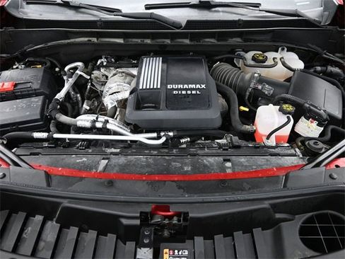 Certified 2024 GMC Yukon Denali image 23