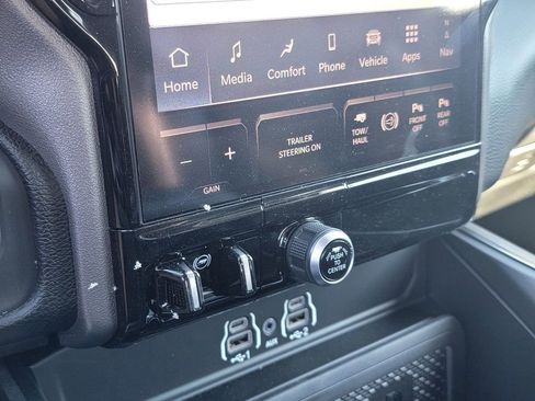 New 2026 RAM 2500 Laramie image 16