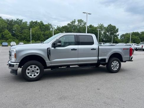 Used 2024 Ford F250 XLT AWD/4WD image 1