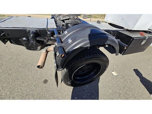 Used 2018 RAM 5500 Tradesman w/ Ambulance Prep Group image 15