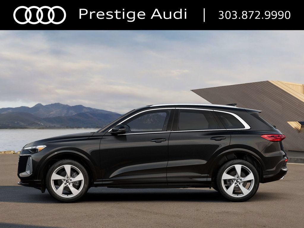Used 2025 Audi Q5 Premium Plus w/ Premium Plus AWD/4WD image 31