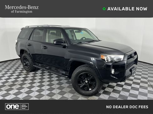 Used 2017 Toyota 4Runner SR5 AWD/4WD image 1