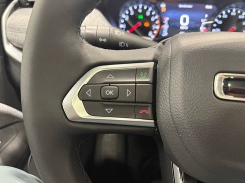 New 2025 Jeep Compass Latitude w/ Sun & Sound Group image 13