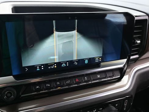 Used 2022 Chevrolet Silverado 1500 High Country image 29