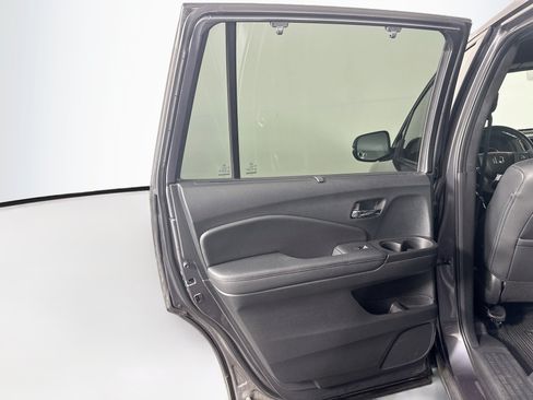 Used 2020 Honda Passport EX-L image 25