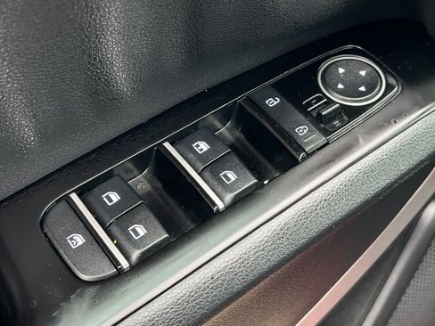 Used 2022 Kia Soul LX w/ Technology Package FWD image 14