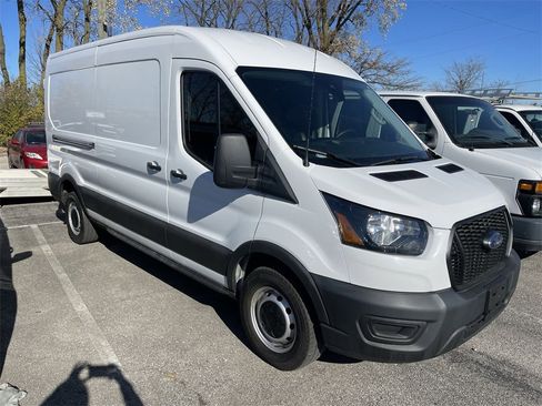 Used 2022 Ford Transit 350 Medium Roof image 2