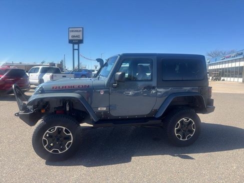 Used 2013 Jeep Wrangler Rubicon image 1