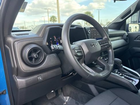 Used 2023 Chevrolet Colorado Trail Boss image 24