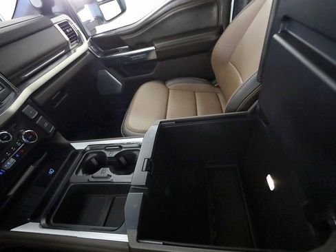 Used 2025 Ford F450 King Ranch w/ FX4 Off-Road Package image 45