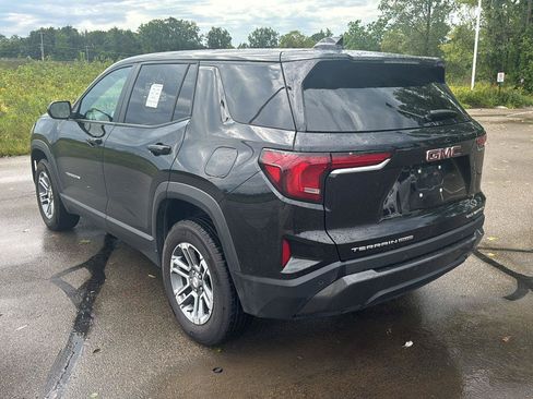 Used 2026 GMC Terrain Elevation AWD/4WD image 3
