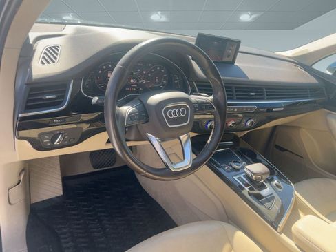 Used 2019 Audi Q7 3.0T Premium Plus w/ Premium Plus Package image 4