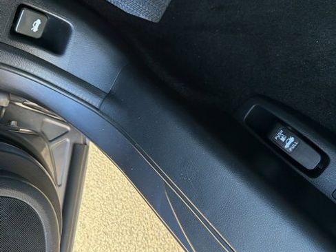 Used 2013 Honda Accord EX-L image 36