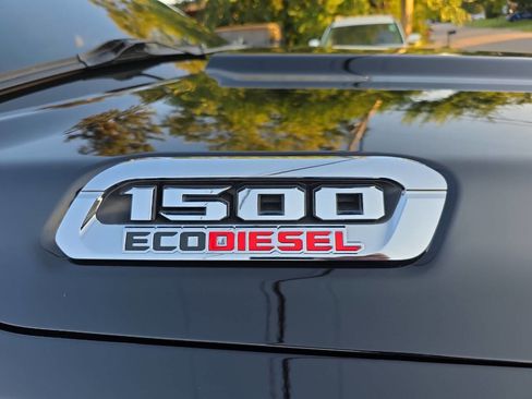 Used 2022 RAM 1500 Limited image 15