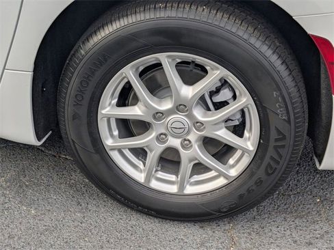 New 2026 Chrysler Voyager LX image 8