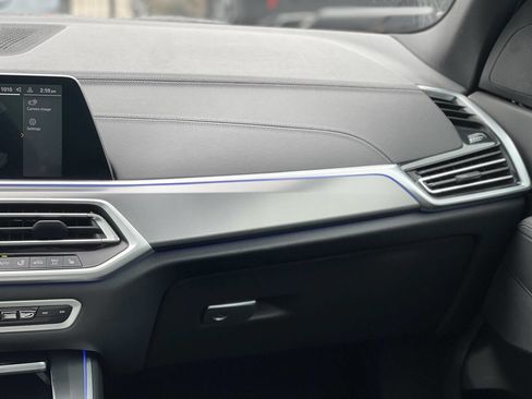 Used 2022 BMW X5 xDrive40i w/ Executive Package image 22