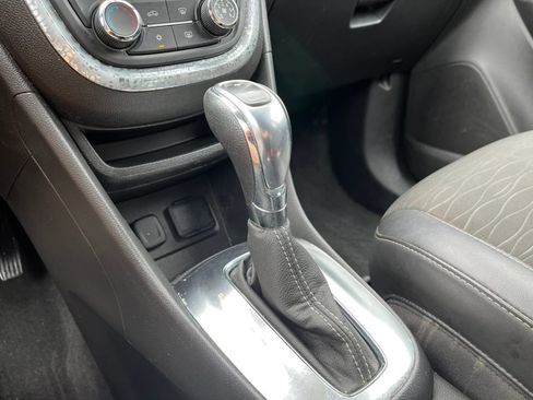 Used 2016 Buick Encore AWD image 23