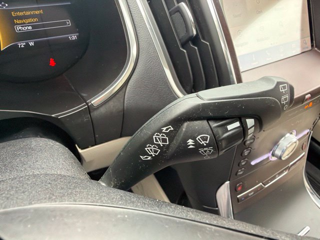 Used 2020 Ford Edge Titanium AWD/4WD image 24