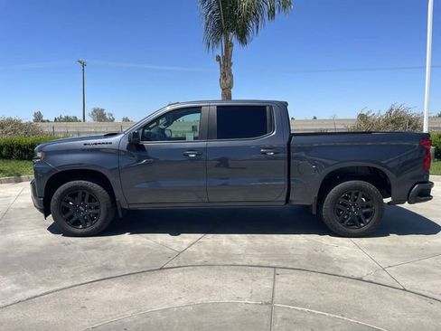 Used 2022 Chevrolet Silverado 1500 RST w/ LPO, Blackout Package AWD/4WD image 5