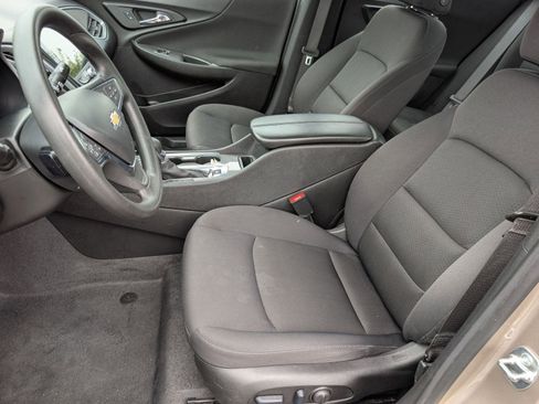 Used 2024 Chevrolet Malibu LT image 5