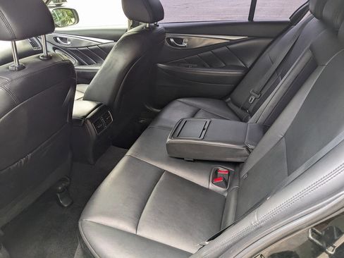 Used 2015 INFINITI Q50 2.0t w/ Moonroof Package image 11
