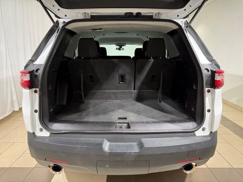 Used 2018 Chevrolet Traverse LS image 11