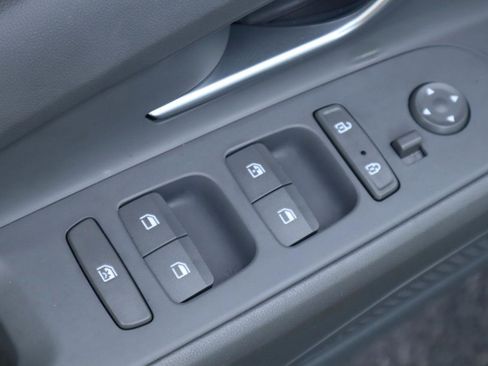 Used 2023 Hyundai Elantra SEL image 53