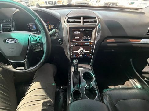 Used 2016 Ford Explorer Limited w/ Equipment Group 301A FWD image 44