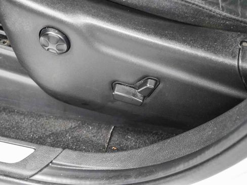 Used 2022 Dodge Durango GT RWD image 18