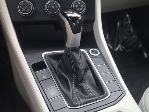 Used 2024 Volkswagen Jetta S FWD image 19