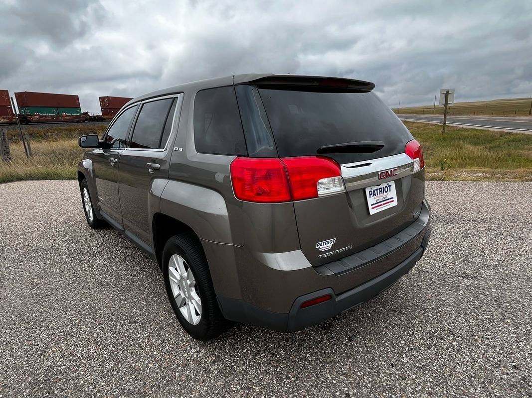 Used 2012 GMC Terrain SLE FWD image 3