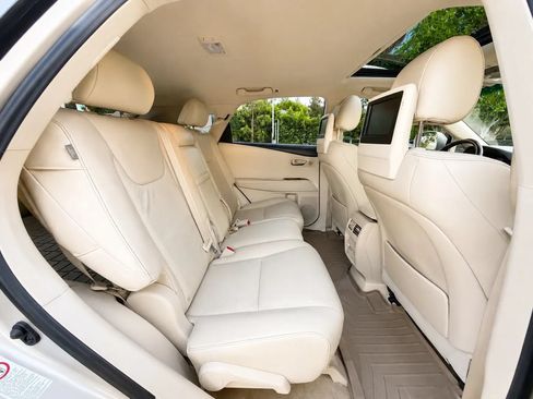 Used 2013 Lexus RX 450h AWD image 13