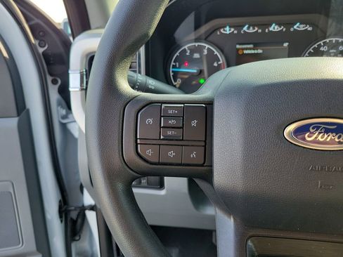 Certified 2025 Ford F250 XLT image 23