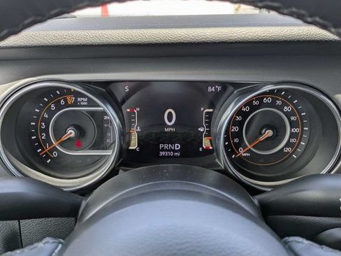 Used 2021 Jeep Wrangler Unlimited Sport AWD/4WD image 28
