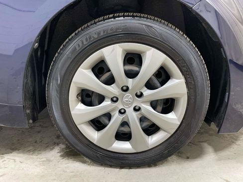 Used 2020 Toyota Corolla LE FWD image 6