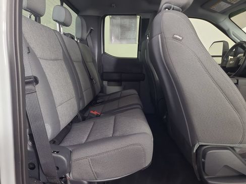 Used 2025 Ford F250 XL w/ STX Appearance Package AWD/4WD image 21