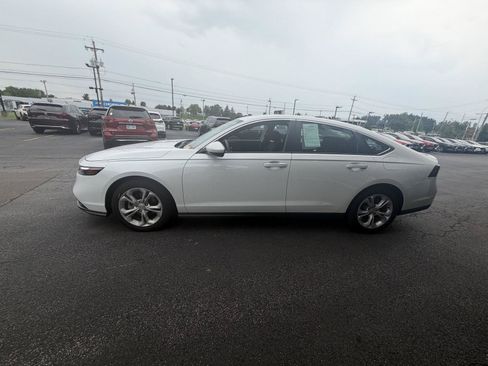 Used 2024 Honda Accord LX image 5