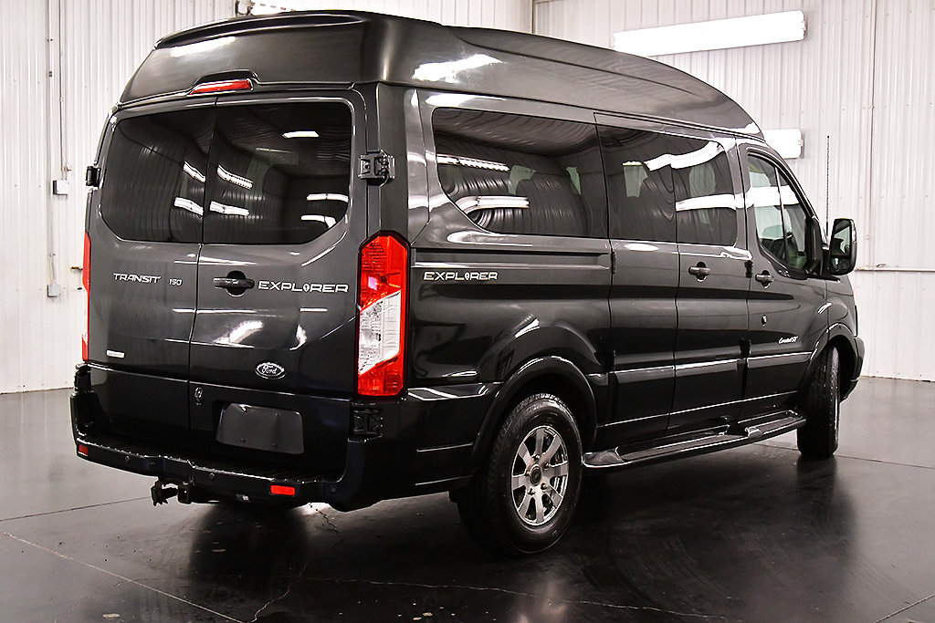 Used 2017 Ford Transit 150 130 Low Roof w/ Exterior Upgrade Package RWD image 8