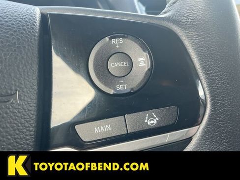 Used 2021 Honda Pilot Touring image 19