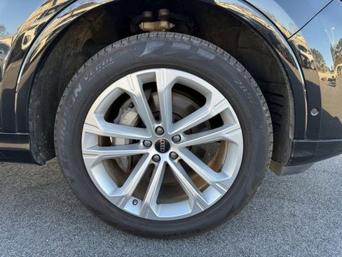 Used 2025 Audi Q7 3.0T Premium Plus image 8