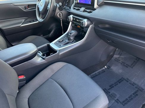 Certified 2025 Toyota RAV4 LE image 19