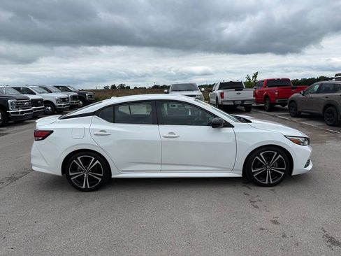 Used 2021 Nissan Sentra SR FWD image 33
