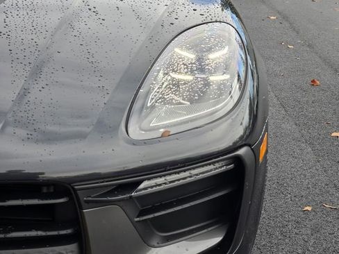 Used 2026 Porsche Macan image 12