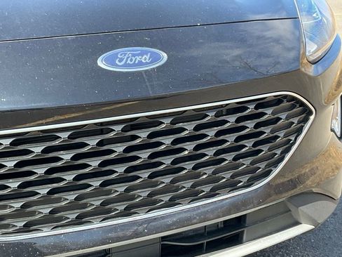 Used 2022 Ford Escape SEL image 28