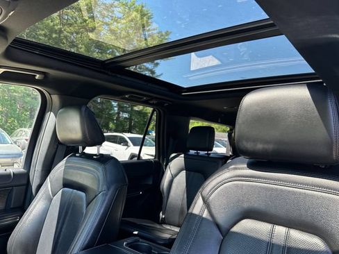 Used 2021 Ford Expedition Max Limited AWD/4WD image 22