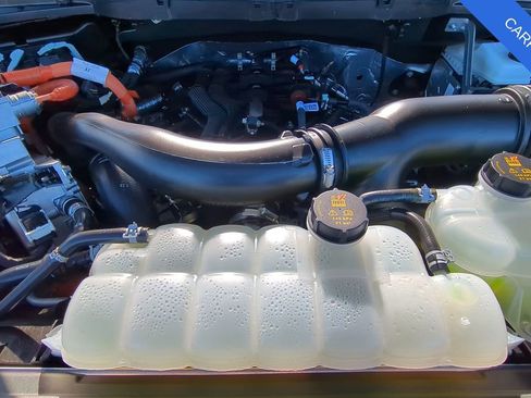 Used 2025 Ford F150 XLT w/ Equipment Group 302A MID image 15