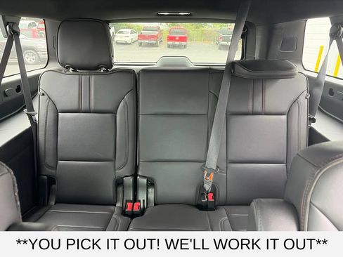 Used 2021 Chevrolet Suburban RST w/ Luxury Package AWD/4WD image 9