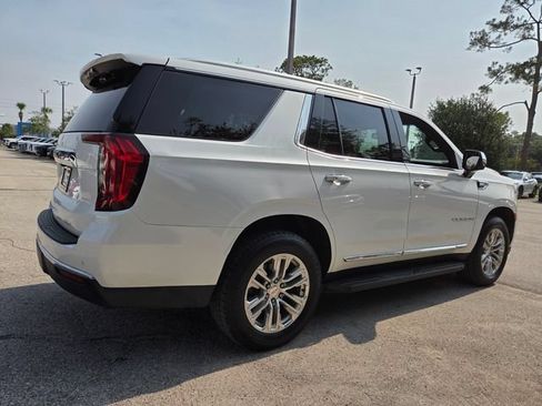Used 2022 GMC Yukon SLT w/ SLT Premium Package AWD/4WD image 7