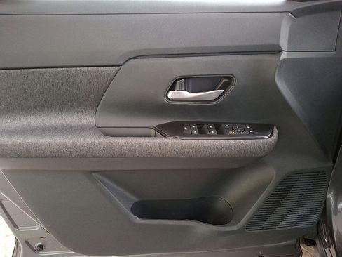 Used 2026 Nissan Kicks SV w/ Cold Weather Package image 10