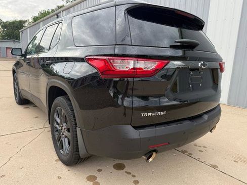 Used 2018 Chevrolet Traverse RS FWD image 9